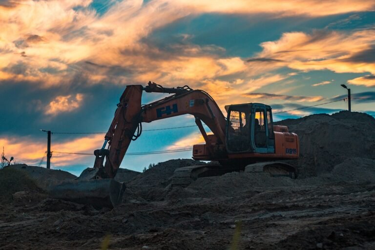excavator 4203258 1280 768x512